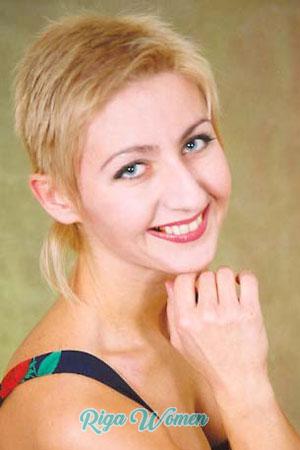 59024 - Natalia Age: 38 - Russia