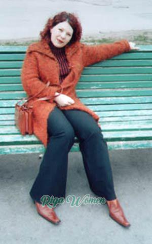 60076 - Elena Age: 40 - Russia