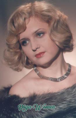 60612 - Nastya Age: 39 - Russia