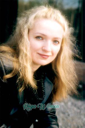 60639 - Elena Age: 46 - Russia