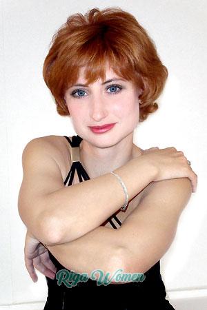 61037 - Natalya Age: 37 - Russia