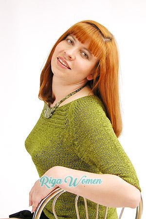 61285 - Natalia Age: 36 - Russia