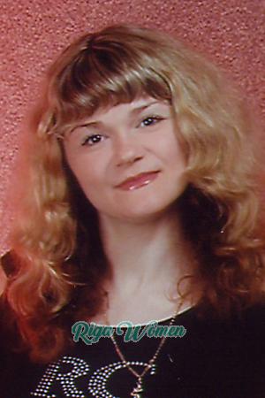 61346 - Vera Age: 34 - Russia