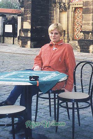 61455 - Svetlana Age: 40 - Russia