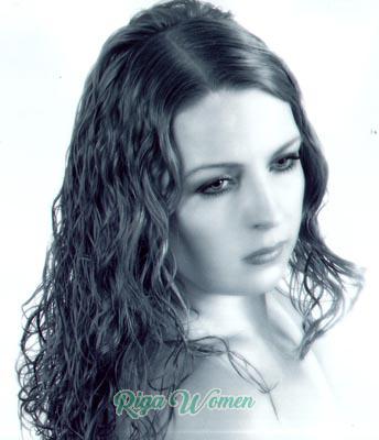 61897 - Julia Age: 29 - Russia