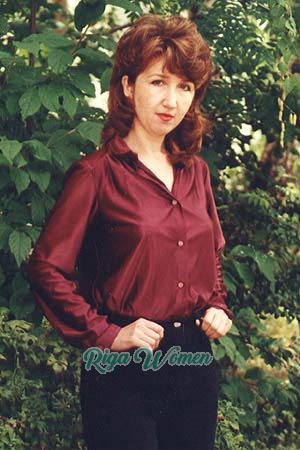 62424 - Ludmila Age: 49 - Russia