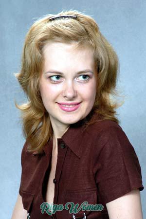 62689 - Juliya Age: 34 - Russia