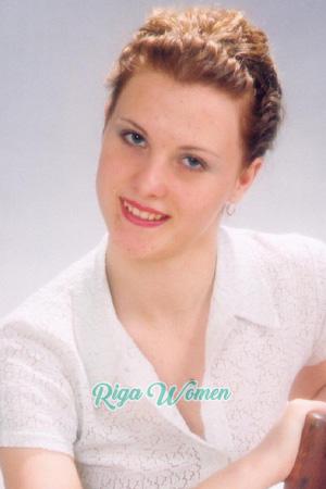 63694 - Olga Age: 27 - Russia