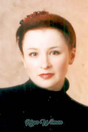 64125 - Victoria Age: 47 - Russia