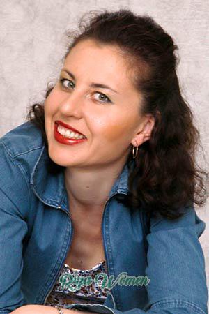 64268 - Zoya Age: 44 - Russia