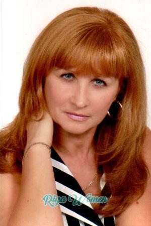 64412 - Elena Age: 50 - Ukraine