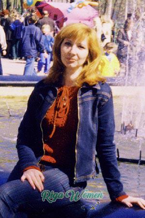 64519 - Natalia Age: 42 - Russia
