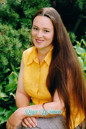 64799 - Elena Age: 47 - Russia