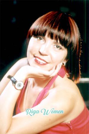64942 - Galina Age: 41 - Russia