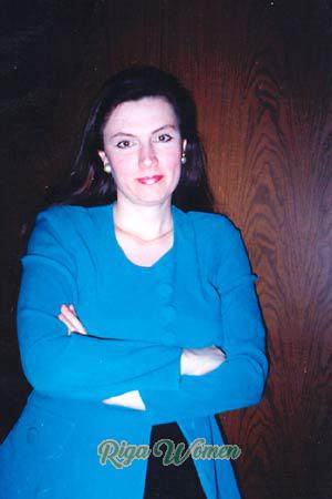 66724 - Elena Age: 42 - Russia