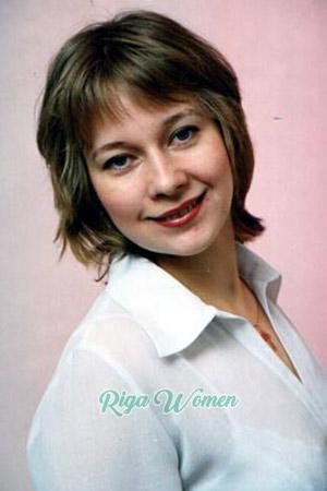 68043 - Natalia Age: 32 - Russia