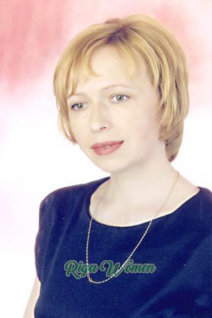 68888 - Svetlana Age: 45 - Russia