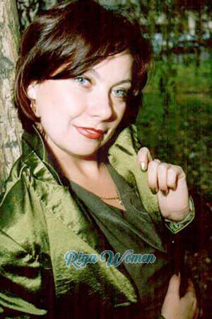 68955 - Oksana Age: 39 - Russia