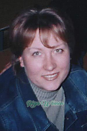 69015 - Ekaterina Age: 30 - Russia