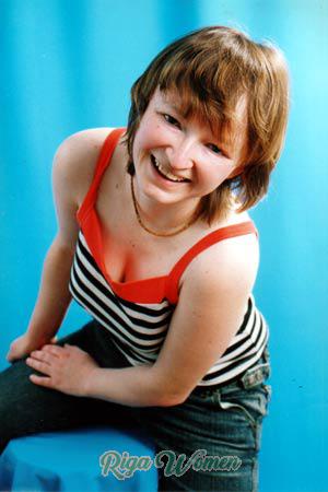 69432 - Tatiana Age: 31 - Russia