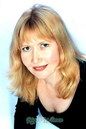 69462 - Oksana Age: 41 - Russia