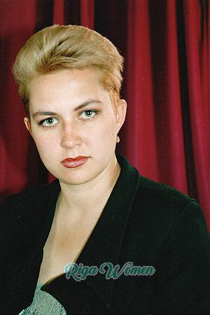 70508 - Svetlana Age: 38 - Russia