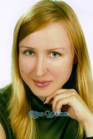 71069 - Svetlana Age: 43 - Ukraine