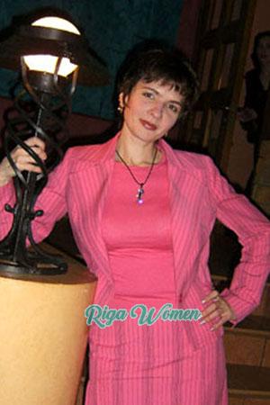 72177 - Alina Age: 43 - Russia