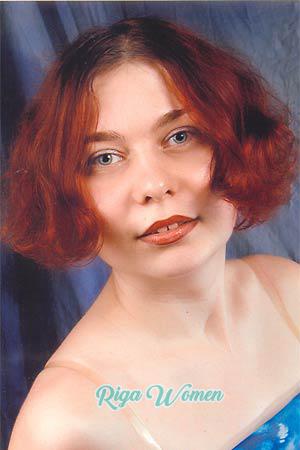 72341 - Viktoria Age: 34 - Russia