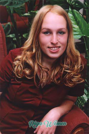 73088 - Natalia Age: 33 - Russia