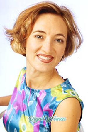 73604 - Natalya Age: 39 - Russia