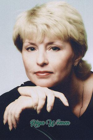 74044 - Svetlana Age: 45 - Russia