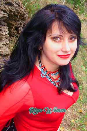 75867 - Alyona Age: 32 - Ukraine