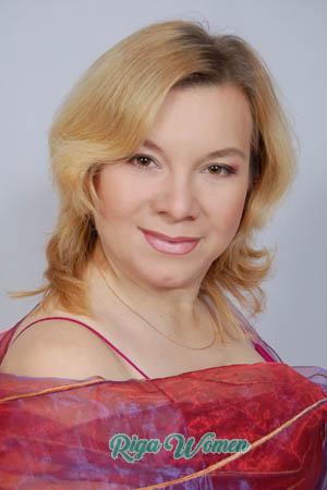 76881 - Galina Age: 42 - Russia