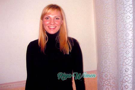 77464 - Alla Age: 32 - Russia