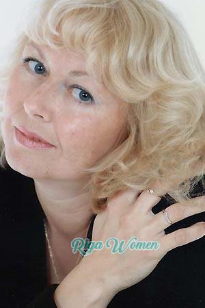 79651 - Elena Age: 50 - Russia