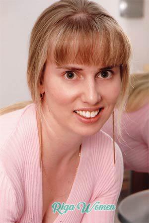 79900 - Tatiana Age: 30 - Russia