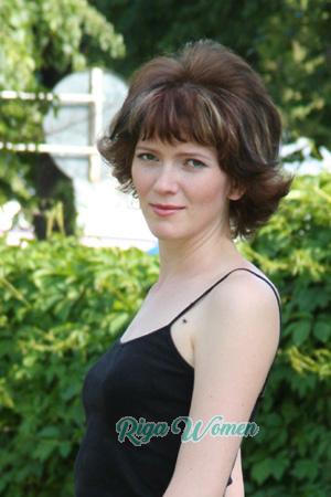 81220 - Natalia Age: 38 - Russia
