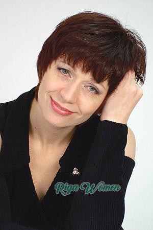 82594 - Elena Age: 43 - Russia