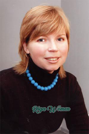 83012 - Zhanna Age: 37 - Russia