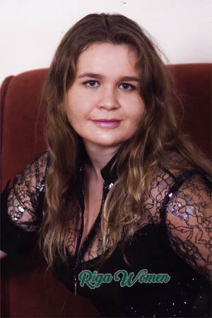 85721 - Natalia Age: 31 - Russia