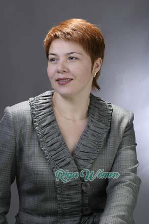 86196 - Svetlana Age: 43 - Russia
