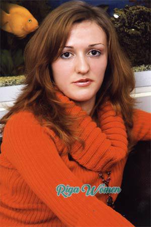 86206 - Oxana Age: 26 - Russia