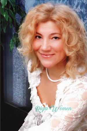 92432 - Tatiana Age: 48 - Russia